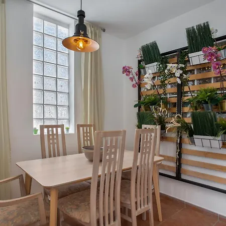 Casa Queen Ovetus Planta Baja 코스타 테기세